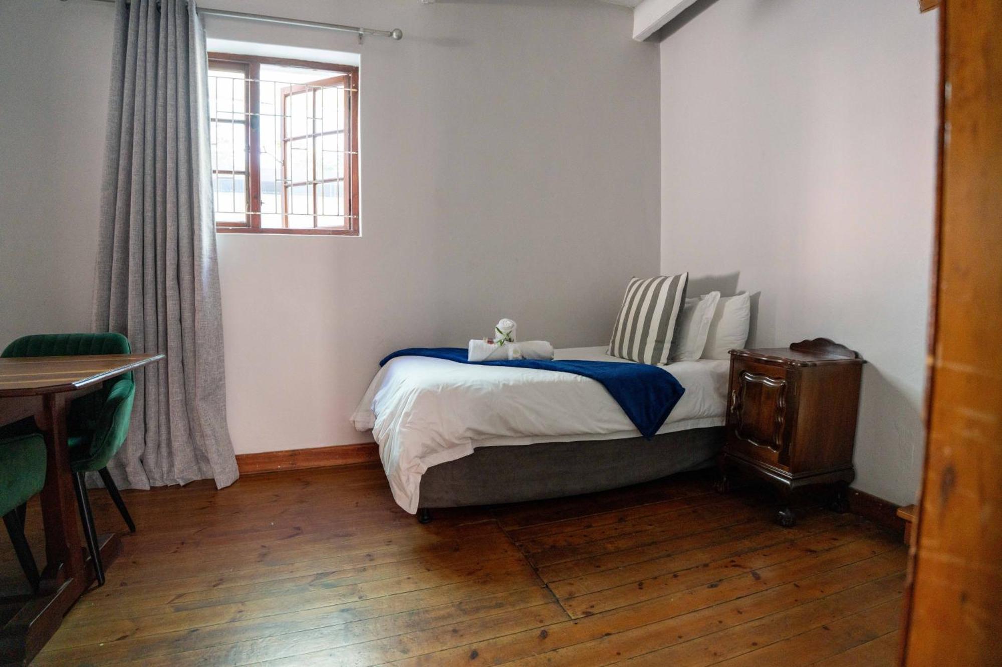 Olive Tree Lodge Paarl Exterior photo